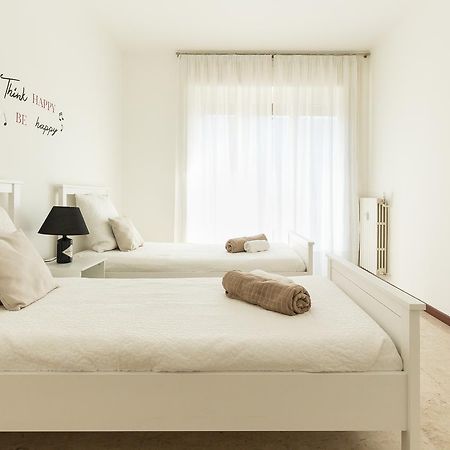 Ferienwohnung Alessia'S Flat- Sondrio M3 Mailand Exterior foto