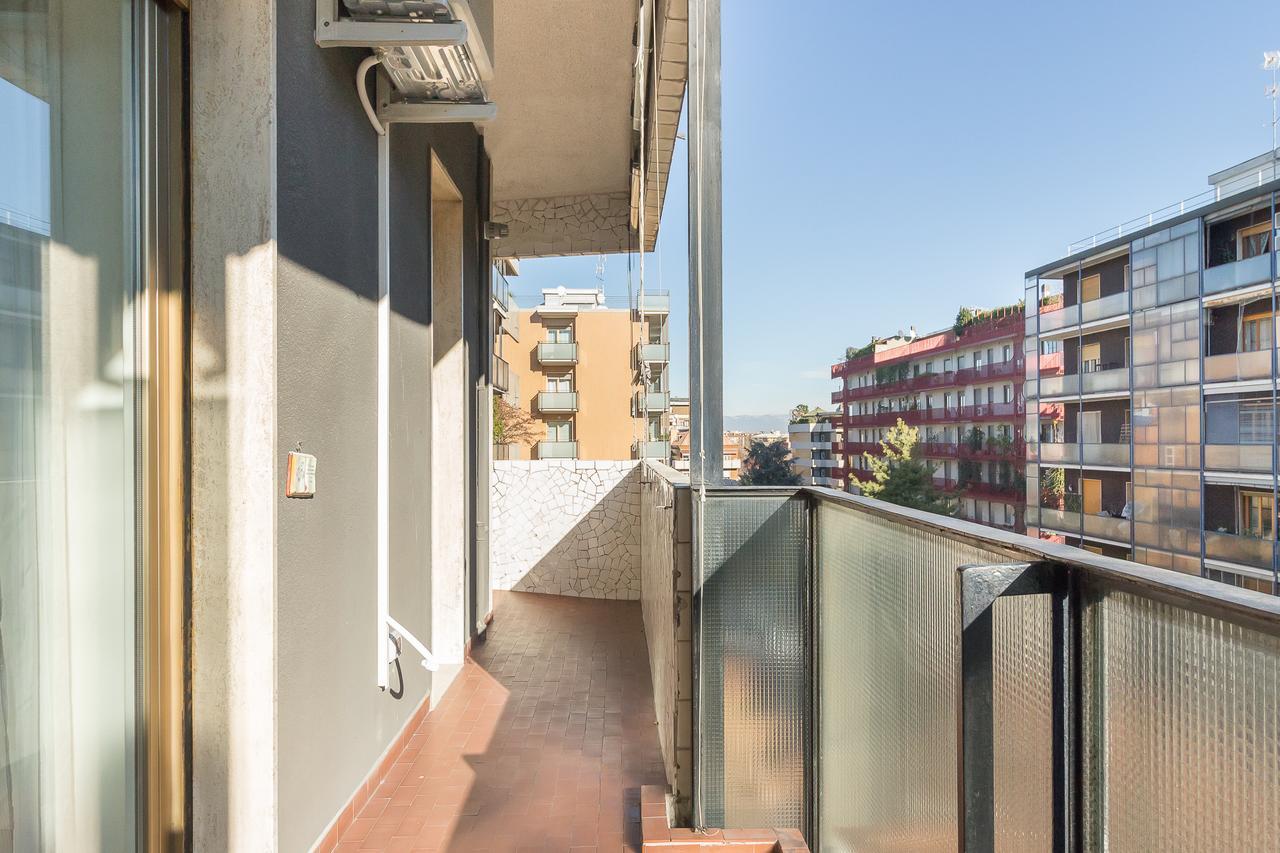 Ferienwohnung Alessia'S Flat- Sondrio M3 Mailand Exterior foto