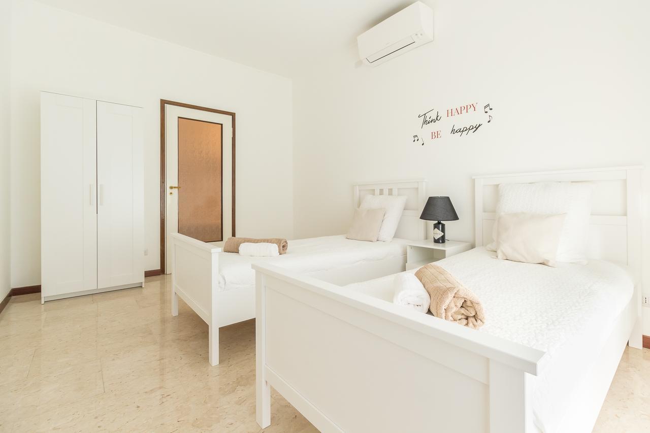 Ferienwohnung Alessia'S Flat- Sondrio M3 Mailand Exterior foto