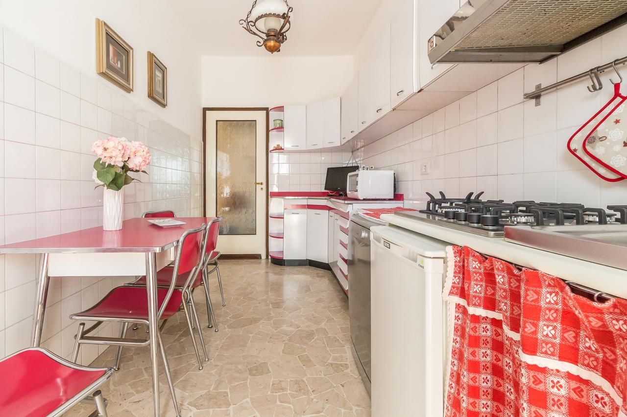 Ferienwohnung Alessia'S Flat- Sondrio M3 Mailand Exterior foto